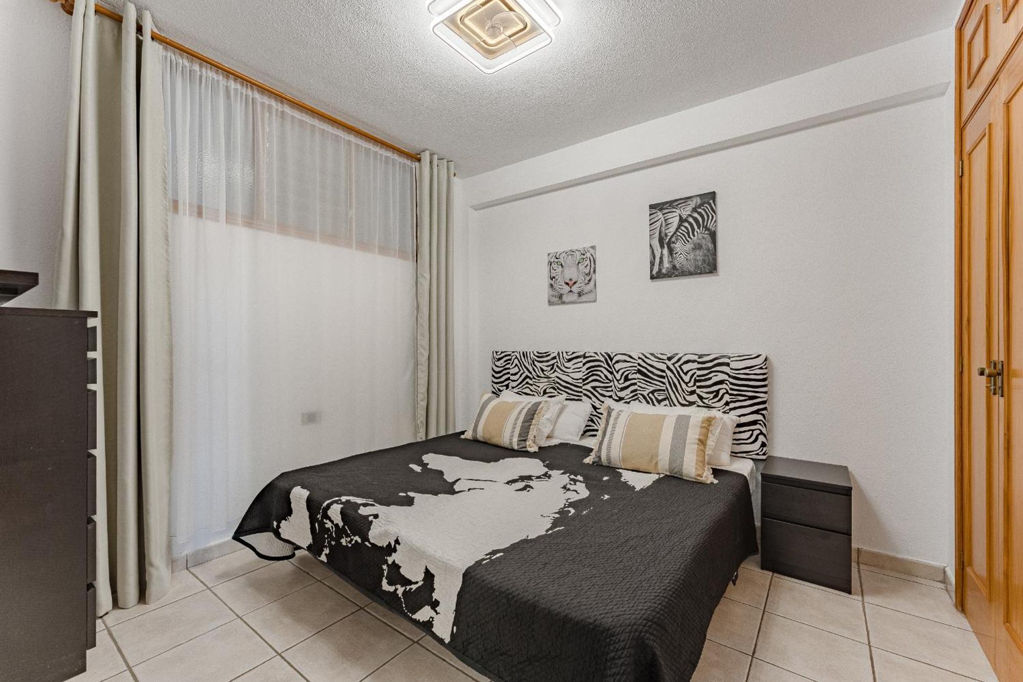 Park Margarita One Bedroom 로스크리스티아노스 외부 사진